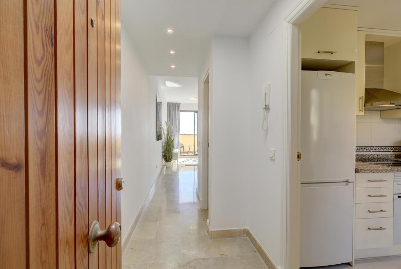 Duquesa Village Apartment - 2 Bed/2 Bath Apartment With Panoramic Sea Views 马尼尔瓦 外观 照片
